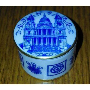 VINTAGE SPODE PORCELAIN PILL BOX St Pauls Wedding of Prince Charles Lady Diana